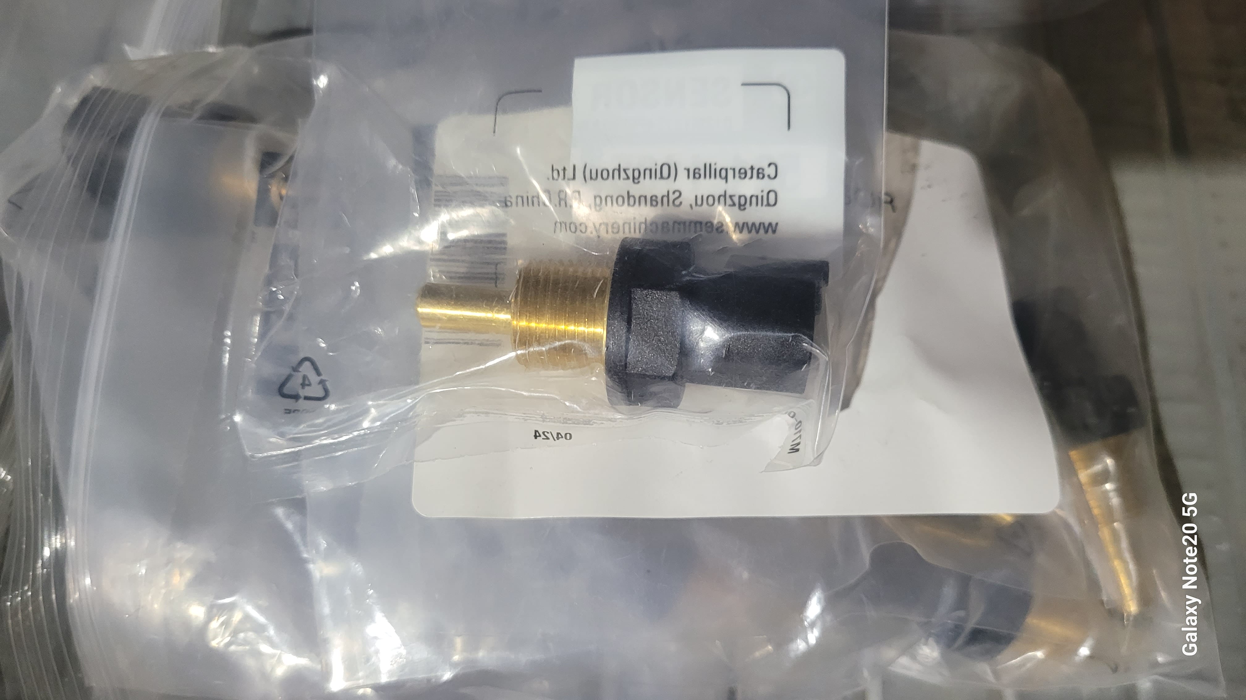 Датчик температуры масла КПП и ДВС WD10 SEM655