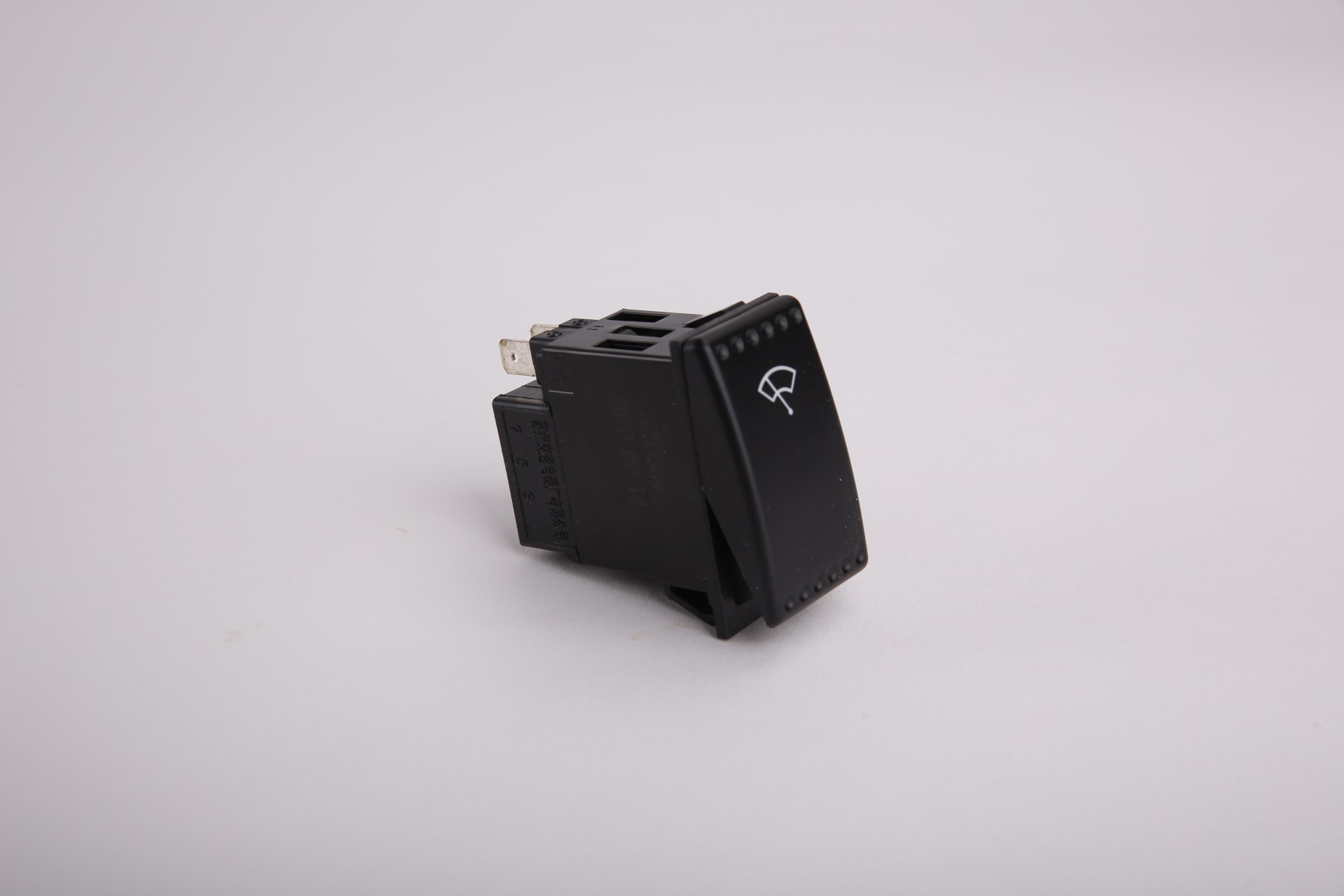 ПЕРЕКЛЮЧАТЕЛЬ-SEM