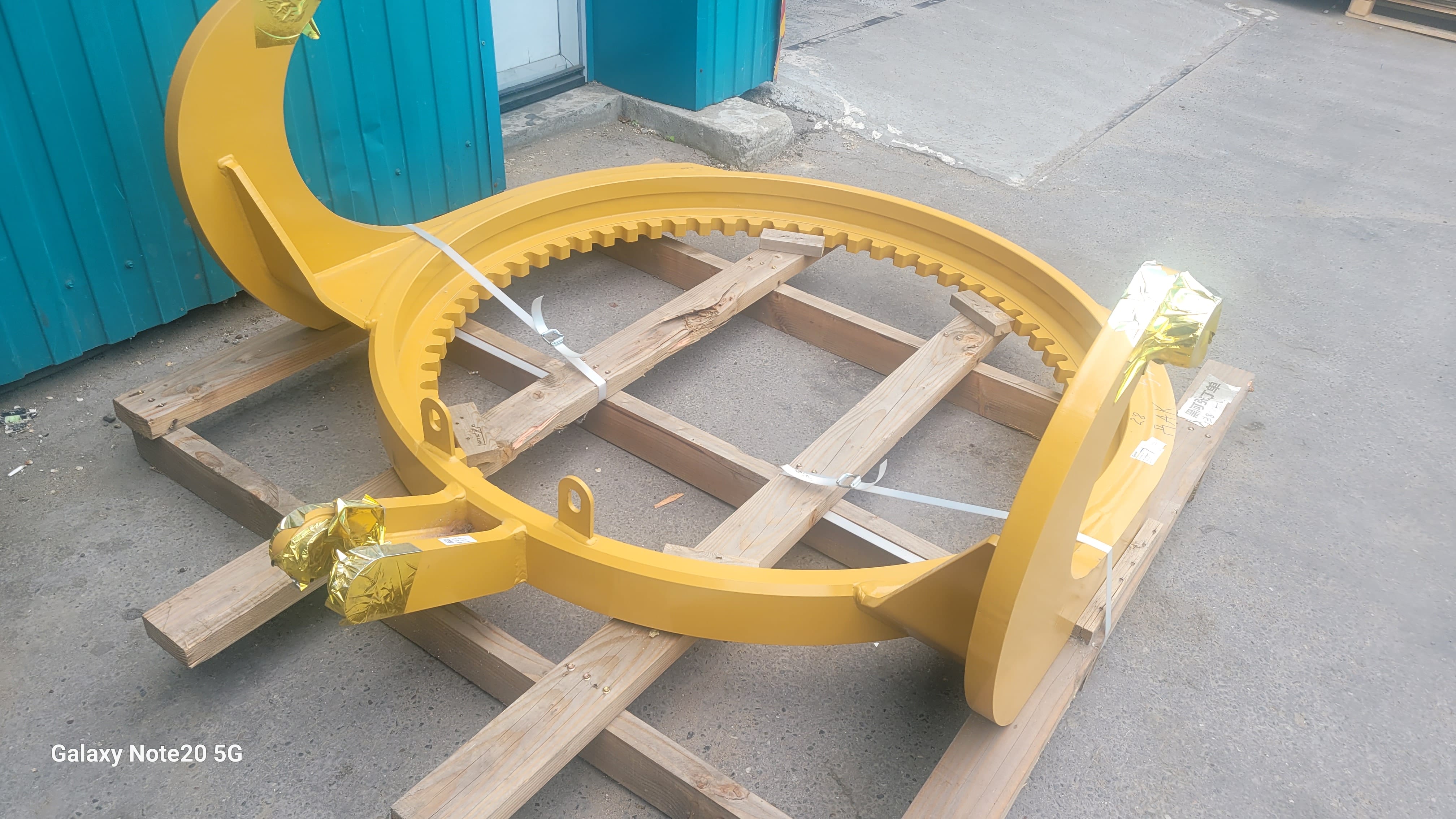 Круг поворотный грейдера SEM