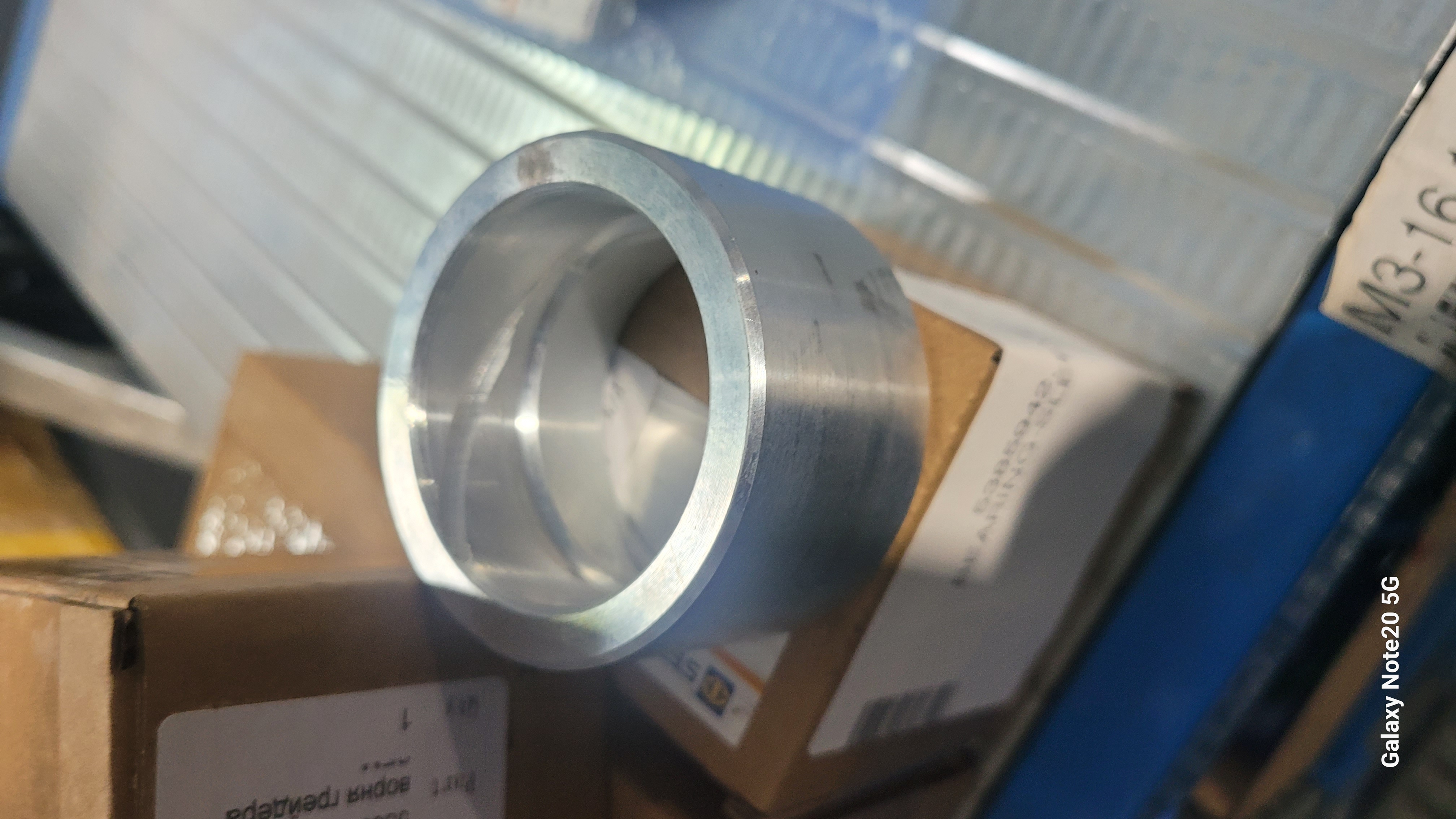 Втулка шкворня грейдера SEM