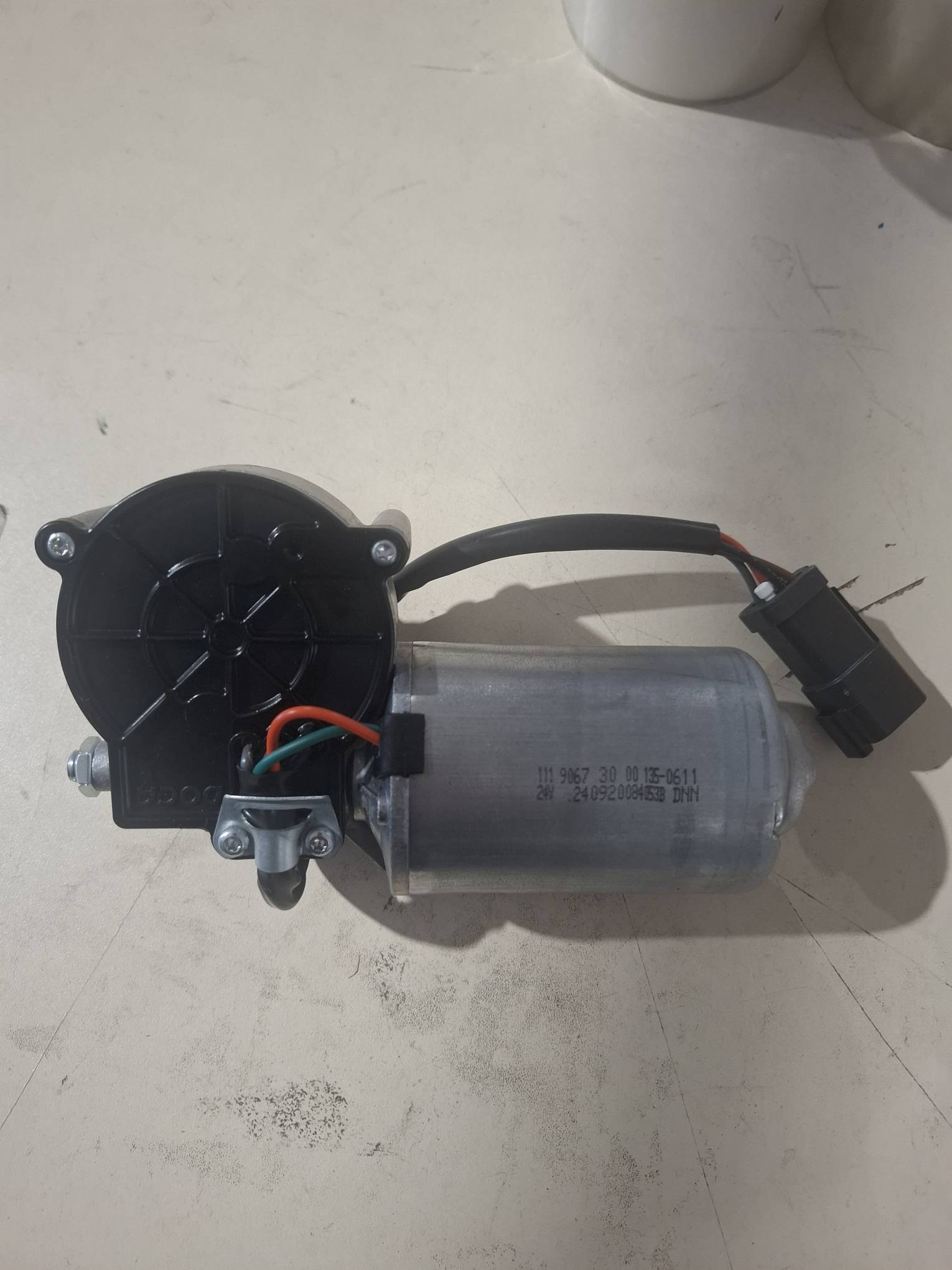 Мотор стеклоочистителя  SEM