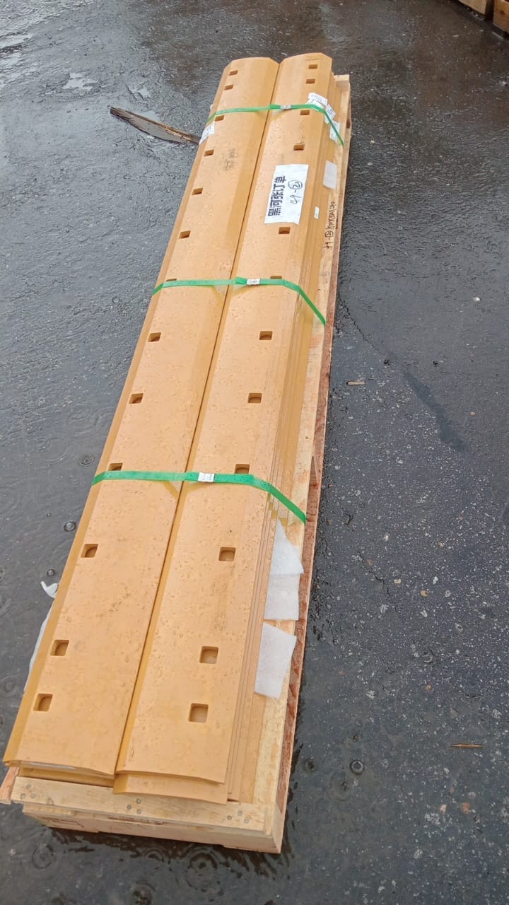 Нож среднего отвала SEM 915 917