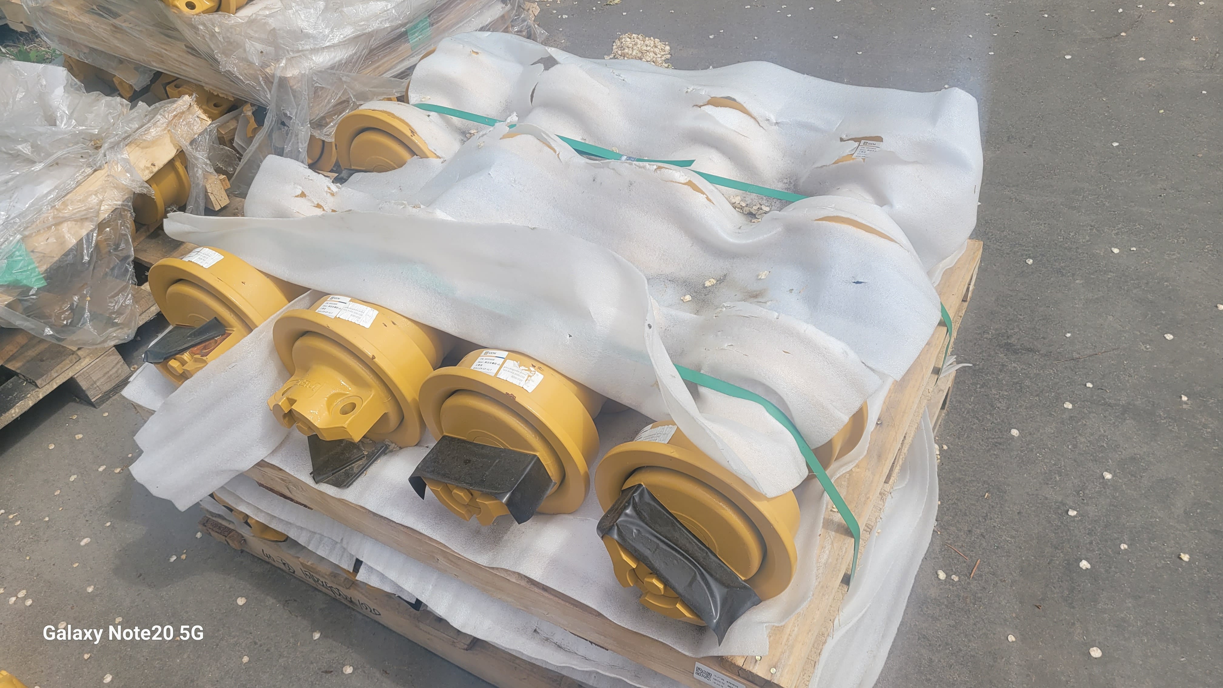 Миниатюра 127